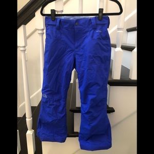 North face girls snow pants size 10/12 violet